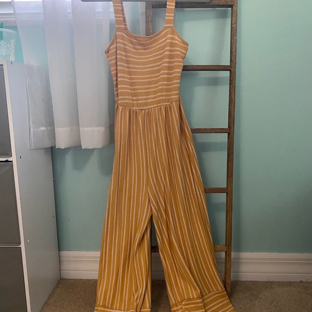 Yellow striped jumper
